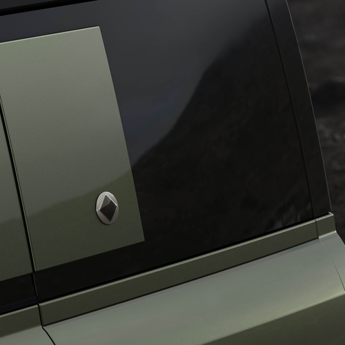 2027 Land Rover Defender Octa Exterior